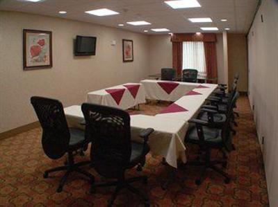 фото отеля Comfort Suites Eugene