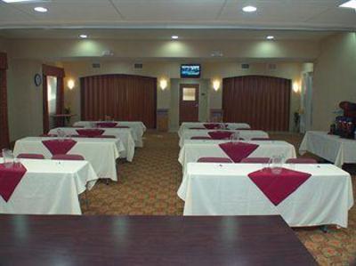фото отеля Comfort Suites Eugene