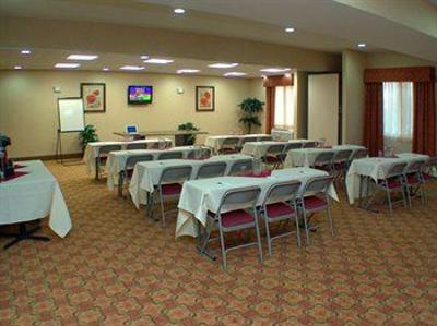 фото отеля Comfort Suites Eugene