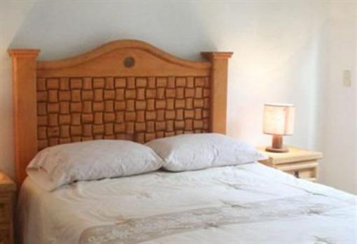 фото отеля Villas y Suites Los Encinos