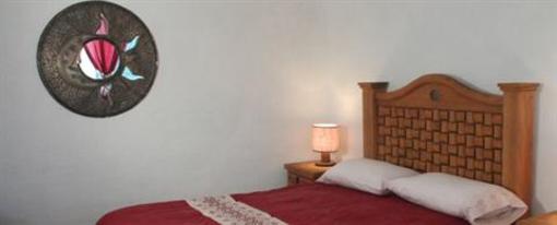 фото отеля Villas y Suites Los Encinos