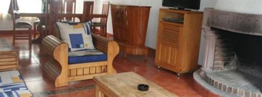 фото отеля Villas y Suites Los Encinos