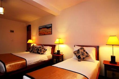 фото отеля Glenfall Reach Hotel