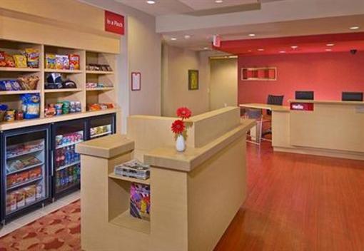 фото отеля TownePlace Suites Aberdeen
