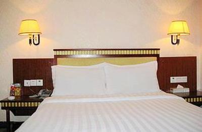 фото отеля Yintong Zhi Lv Hotel(Fuyong)
