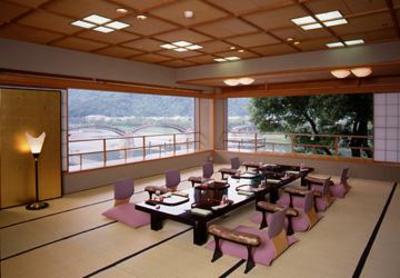 фото отеля Iwakuni Kokusai Kanko Hotel