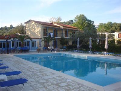 фото отеля Morfos Apartments