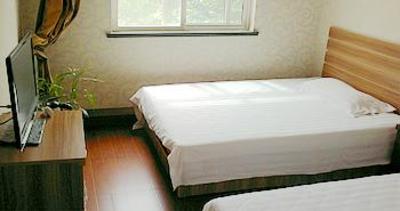 фото отеля Wolongpu Hostel