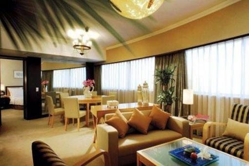 фото отеля New World Shenyang Hotel