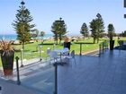 фото отеля Clarion Suites Mullaloo Beach Perth