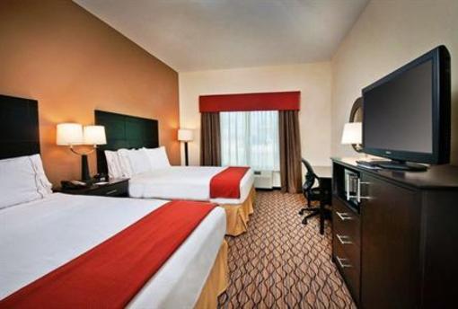 фото отеля Holiday Inn Express Hotel & Suites Pearsall