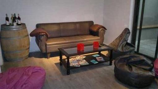 фото отеля Bed for Wine Hostel