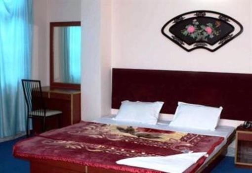 фото отеля Mandarin Residency
