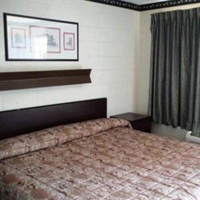 фото отеля Capri Motel Hot Springs