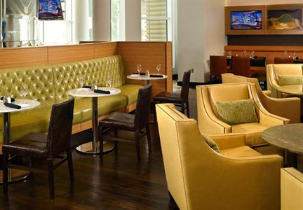 фото отеля Atlanta Airport Marriott Gateway