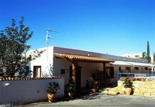 фото отеля Hostal La Parata