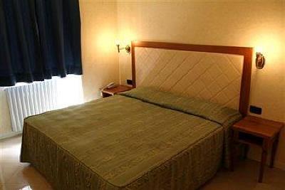 фото отеля Amadeus Hotel Milan