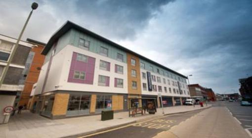 фото отеля Travelodge Farnborough Central