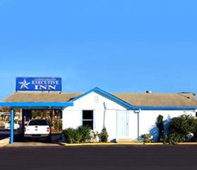 фото отеля Carrizo Springs Executive Inn