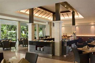 фото отеля Santika Hotel Cirebon