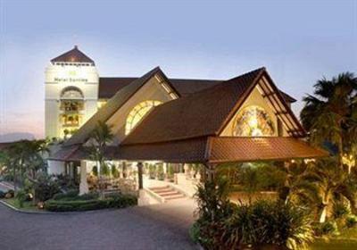 фото отеля Santika Hotel Cirebon