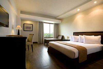 фото отеля Santika Hotel Cirebon