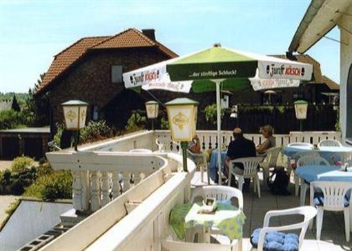 фото отеля Cafe & Restaurant Zum Vischeltal