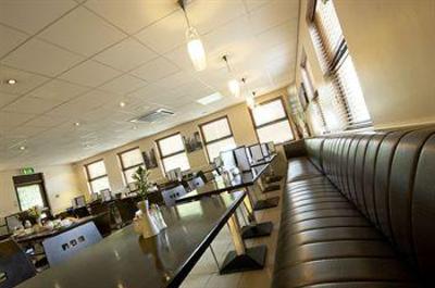 фото отеля Travelodge Dublin Airport Swords