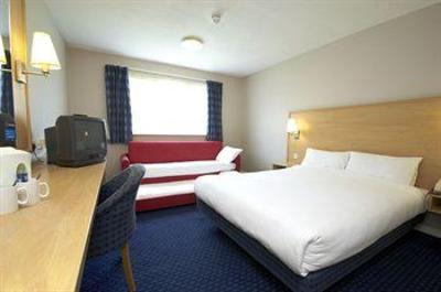фото отеля Travelodge Dublin Airport Swords