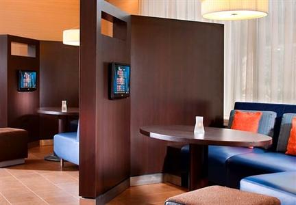 фото отеля Courtyard by Marriott Arlington Rosslyn