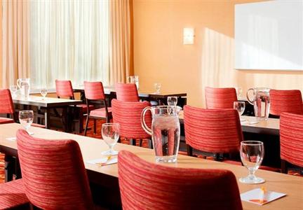 фото отеля Courtyard by Marriott Arlington Rosslyn