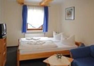 фото отеля Pension & Ferienwohnungen Topferstub'l Saalfeld