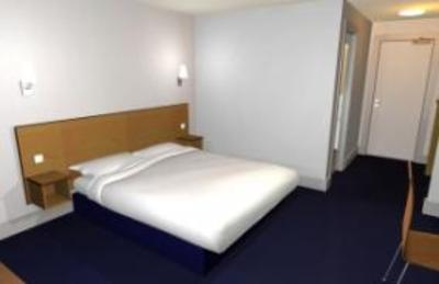 фото отеля Travelodge Basildon