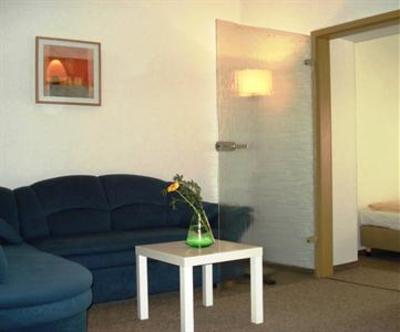 фото отеля Bed and Breakfast am Luisenplatz