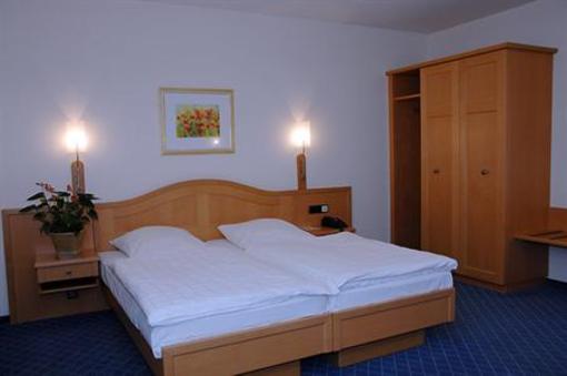 фото отеля Hotel Zur Eich