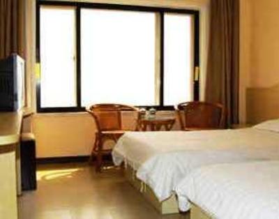 фото отеля Qingdao Yahaige Hotel