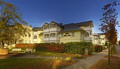 фото отеля Centralhotel Binz