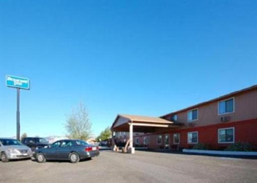 фото отеля Travelodge Deer Lodge