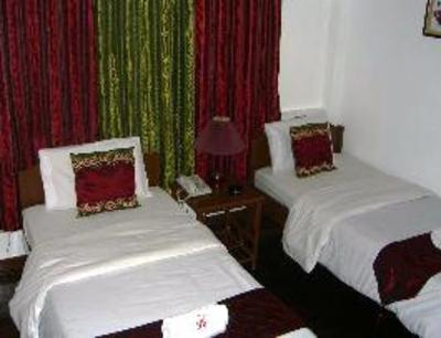 фото отеля Honeycomb Tourist Inn