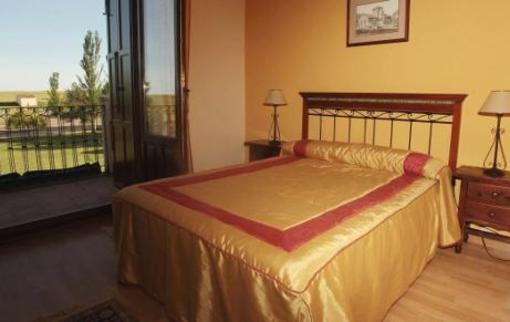 фото отеля Hostal Infanta Dona Leonor Villalcazar de Sirga