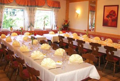 фото отеля Gasthof Rose Oberkirch