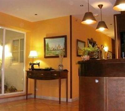 фото отеля Hostal Real San Juan del Puerto