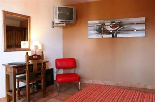 фото отеля Hostal Real San Juan del Puerto