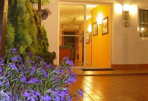 фото отеля Hostal Real San Juan del Puerto