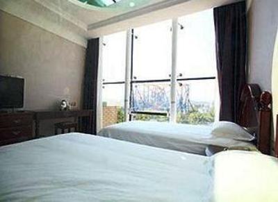фото отеля Dalian Royal Holiday Inn