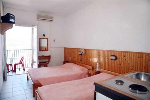 фото отеля Hotel Christina Skiathos Town