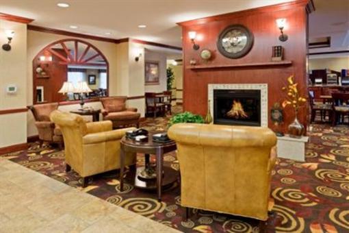 фото отеля Holiday Inn Express Hotel & Suites Mitchell