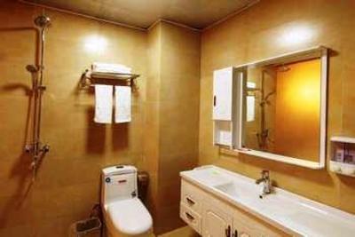фото отеля Huaxia Hotel