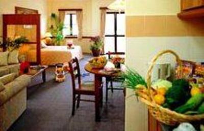 фото отеля Swiss-Court Holiday Apartments Damai Laut