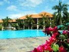 фото отеля Swiss-Court Holiday Apartments Damai Laut